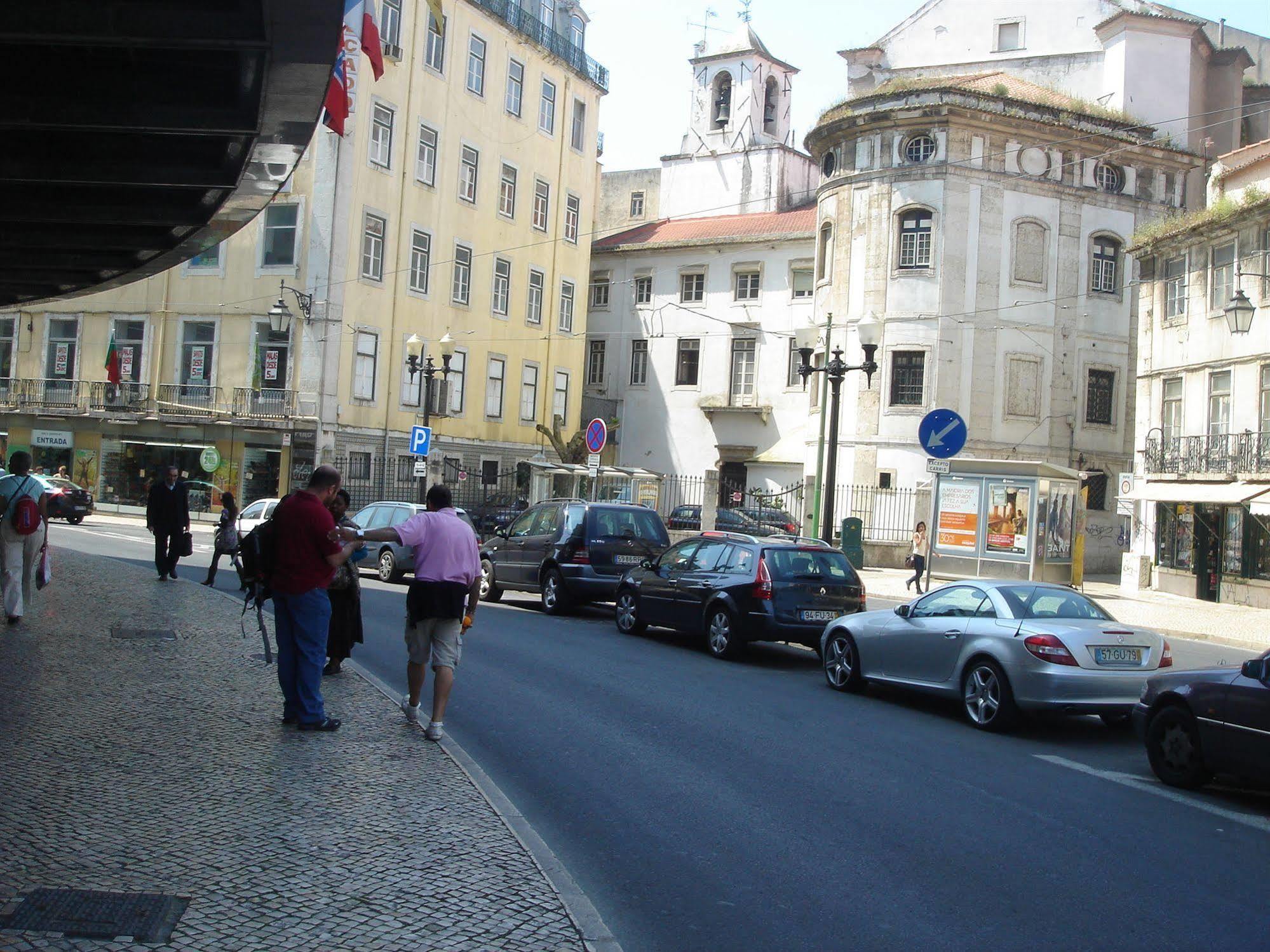 Baixa Guesthouse Lisbon Exterior photo